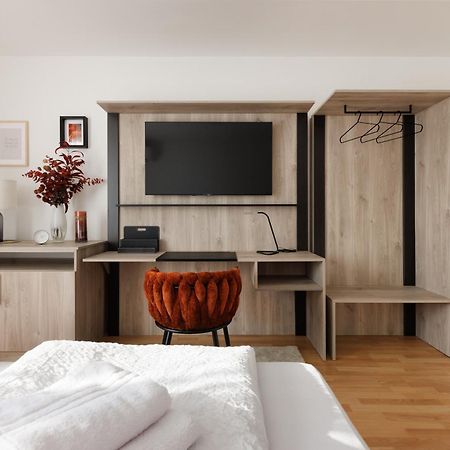 Neu! Apartment Mit Klimaanlage, Nahe Hauptbahnhof Bécs Kültér fotó